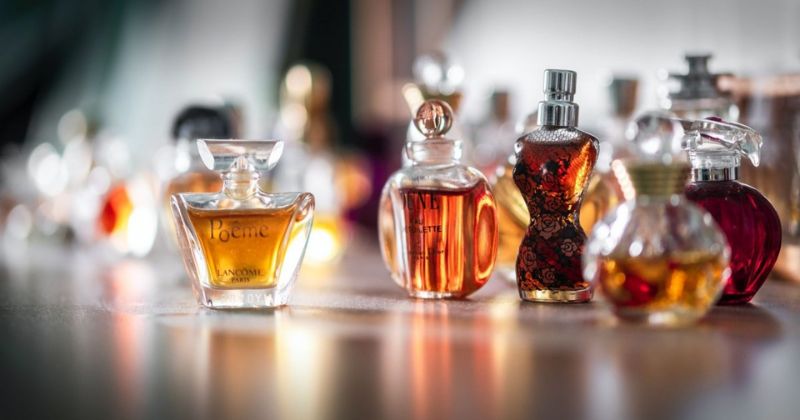 What Is The Symbolic Meaning of Perfume as a Gift?